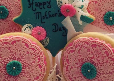 Mother’s Day Lace Cookies
